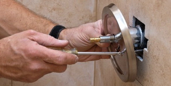 How to fix a leaking shower faucet