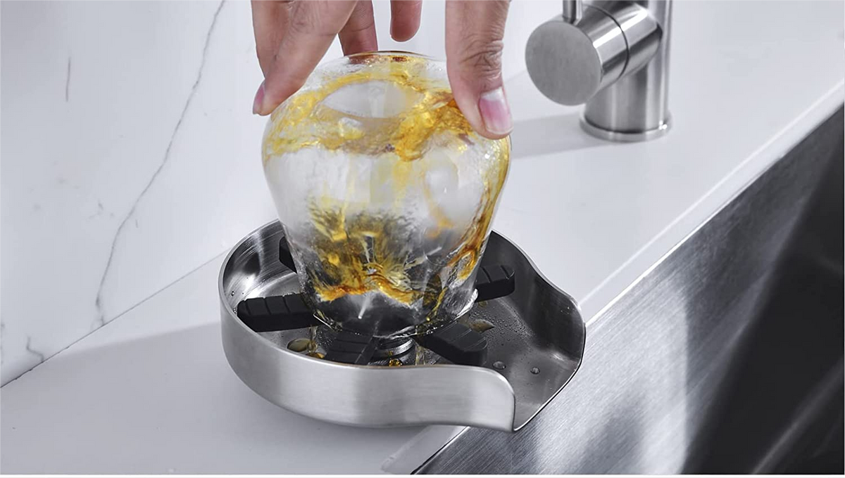 Is a glass rinser worth it? — Bostingner